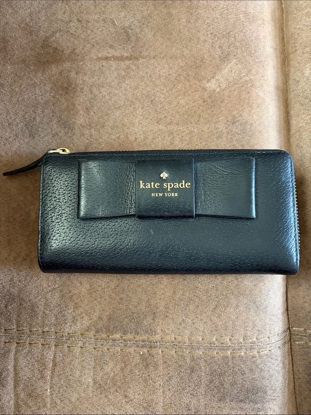 kate spade Black Leather Bow Zip Wallet